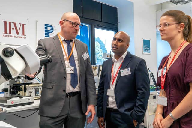 UK photonics is a £17 billion industry but there is a skills shortage across the electrical and electronic engineering sector. Over 80% of UK companies involved with chip design have unfilled vacancies. Global competition for talent is fierce and other countries, like the USA, are investing heavily.
