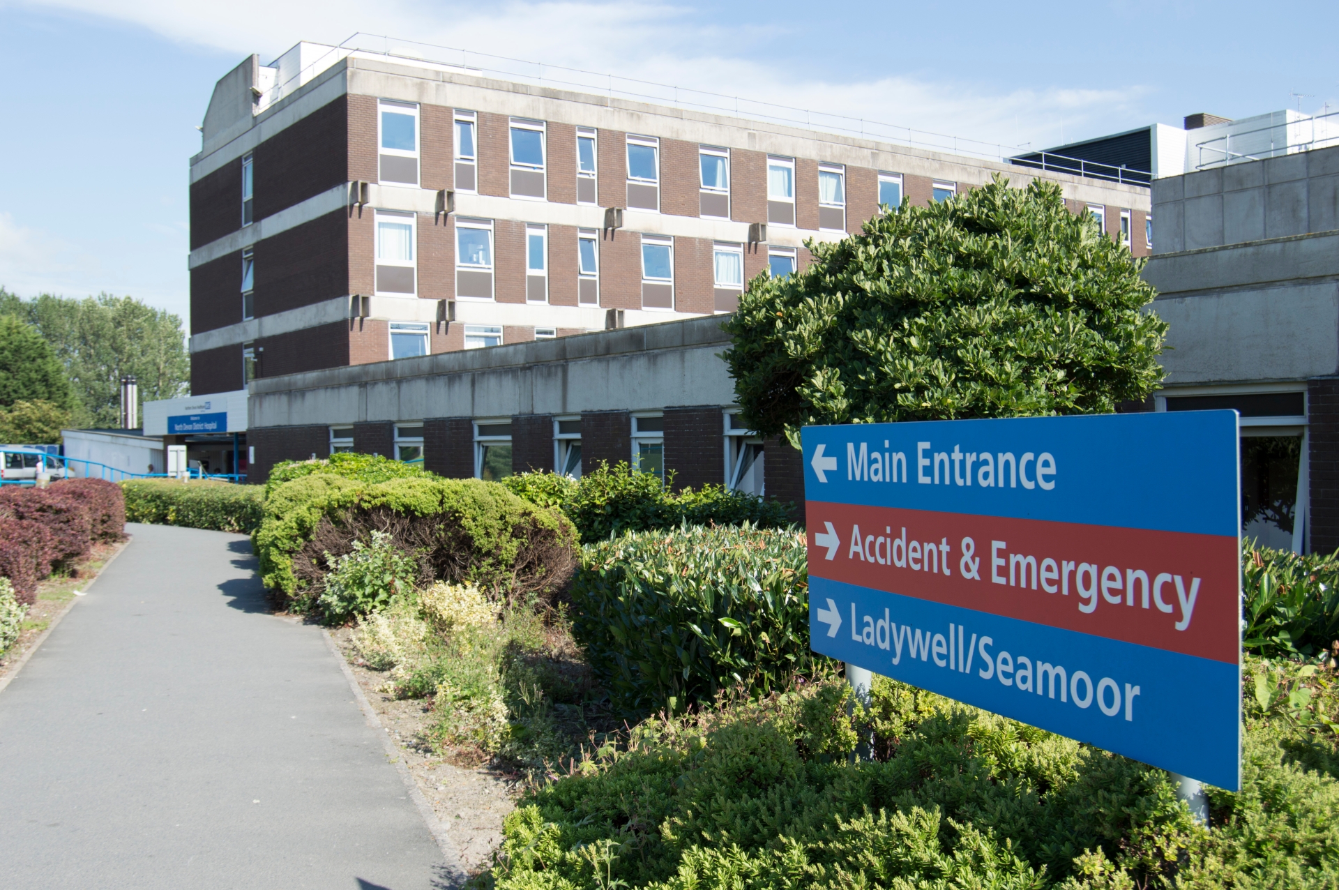 North Devon healthcare workers take strike action for fair pay