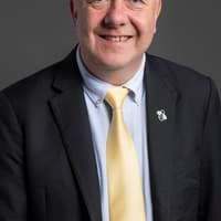 'The Budget today was not bold enough': Darling delivers his verdict