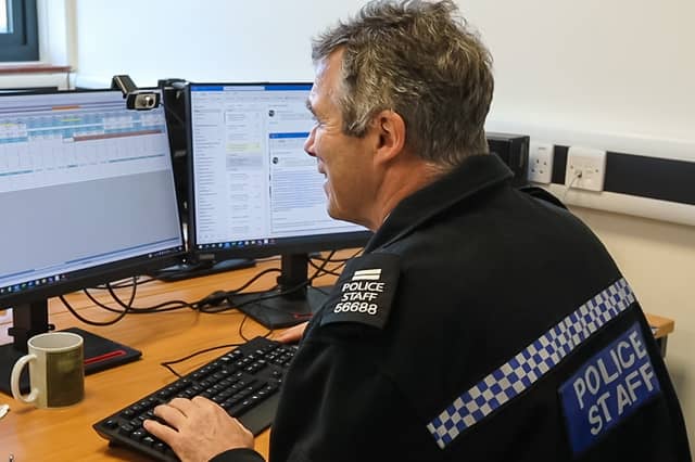 Police enquiry officer