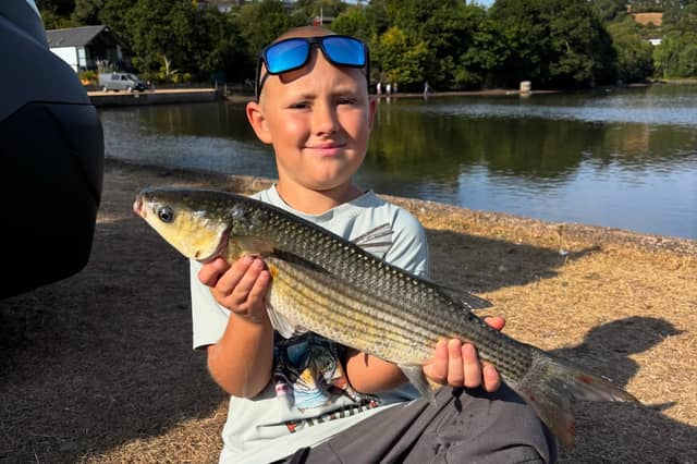 Oliver Russell with a Thick Lipped Mullet of 3lbs 10oz