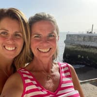Torbay pub launches special 'Karen's Courage' beer to help woman raise £10,000 in memory of sister