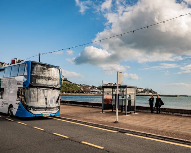 Serving military personnel, veterans and cadets will be able to travel for free on Stagecoach buses this Remembrance