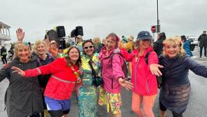 Dancing in the Rain with Flashmobbers
