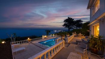 Coastal Torquay property boasts the best pool view in the Bay