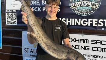 Ethan Hammond with his Bullhuss winning day 2 of the Torbay Festival