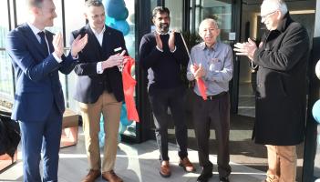 Fragrance Group owner Koh Wee Meng cuts the ribbon on Hotel Indigo Pictures miraclePR.com