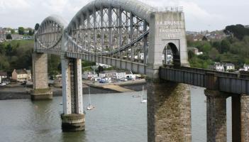 Ian Handford: The Torbay artist who won over the Queen and became Britain&rsquo;s &lsquo;greatest prude&rsquo;