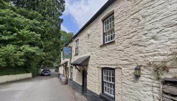 Government cuts business rates for pubs in lifeline package but other local shops fear being left behind