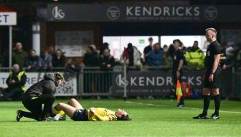 Sam Dreyer stricken at Worthing. Pic from PPAUK