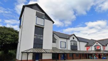 Another Paignton shopping site to become temporary car park