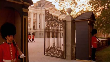 Oldway Mansion as Buckingham Palace