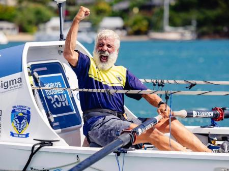 The arrival of the last rower, sixty-seven year-old Alan Fortuin from the UK
