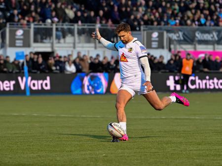 Faultless Henry Slade kicks for Exeter Chiefs. Pic from PPAUK