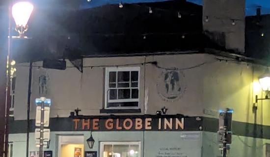 Globe Inn at night Photo David Phillips