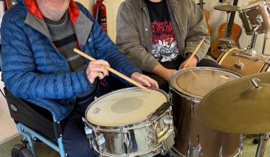 Music therapy - Richard Goss and son Oliver 