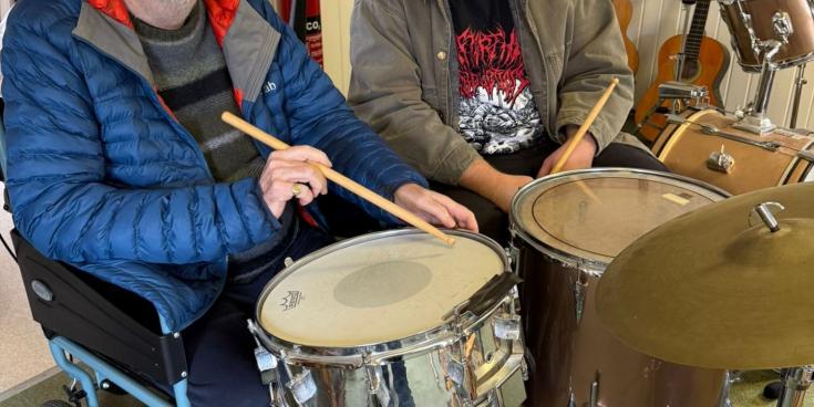 Music therapy - Richard Goss and son Oliver 