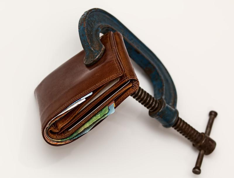 Wallet clamps