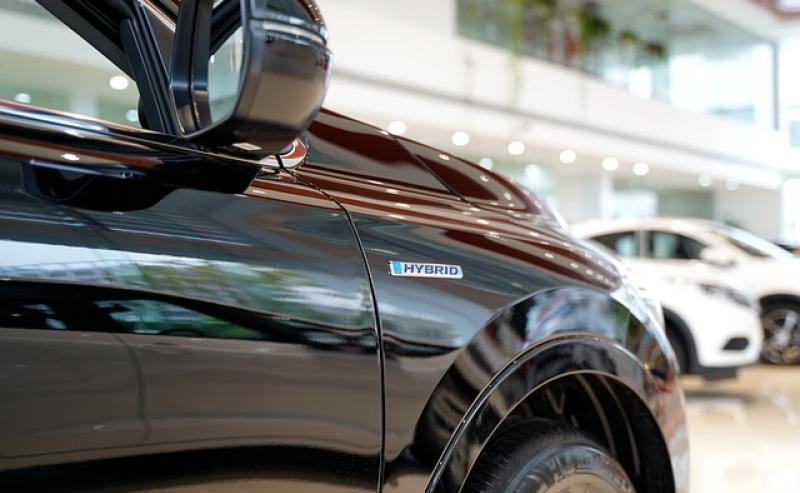 Hybrid cars