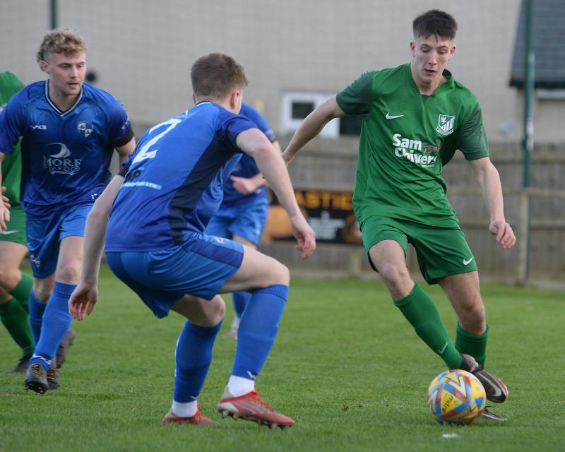 Brixham AFC v  Welton Rovers Pic miraclepr.com