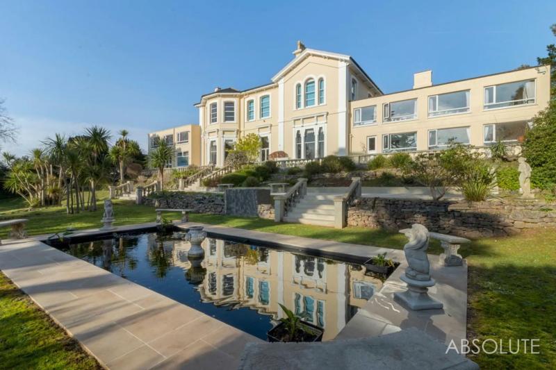 Stunning Villa