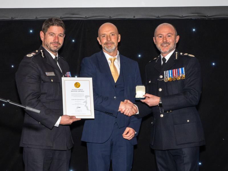 Torbay bus driver honoured with bravery award after saving man from street stabbing