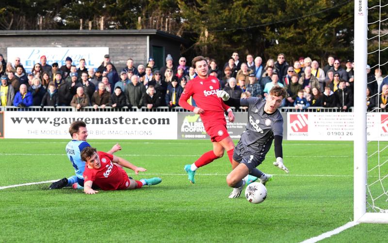 Worthing v Torquay. Pic from PPAUK