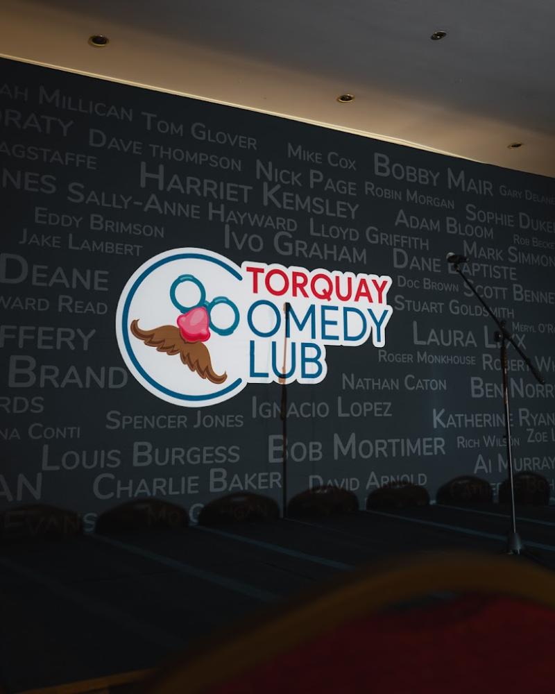 Review: Fresh faces and old favorites at Torquay Comedy Club 