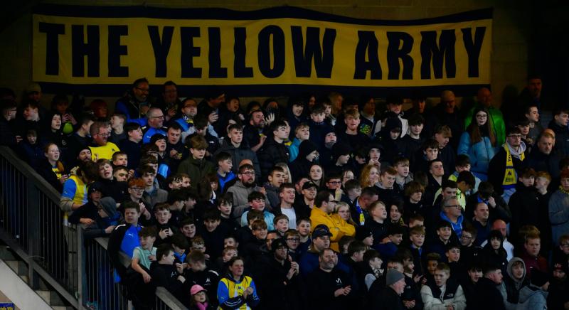 The faithful Yellow Army. Pic from PPAUK