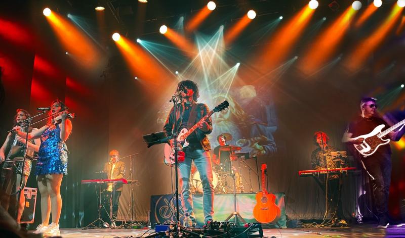 Elo Again tribute to hit Babbacombe Theatre