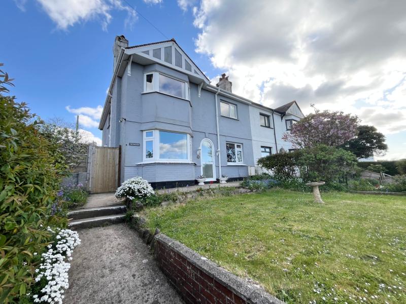 Large Paignton home has sweeping views of Torbay