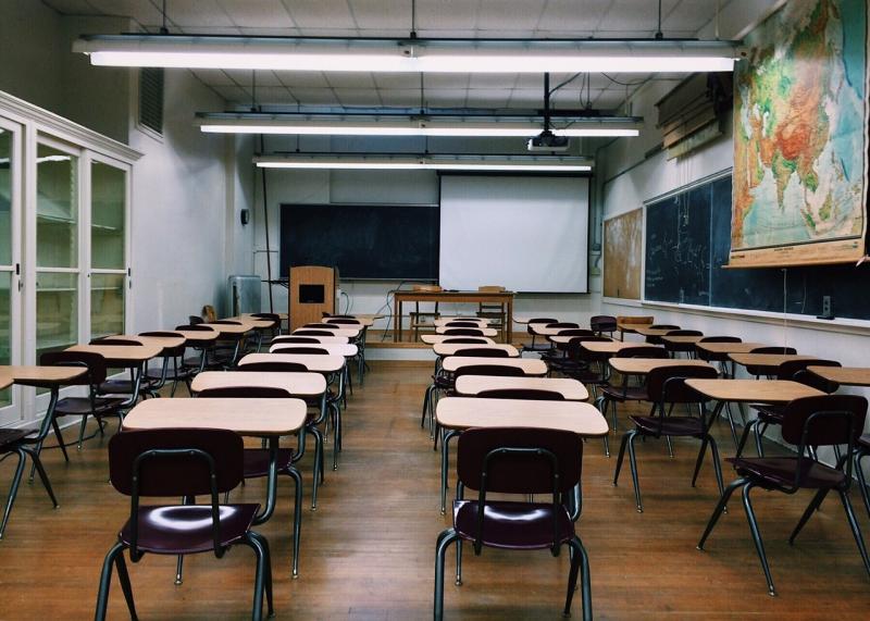 More and more children taken out of school Pic WOKANDAPIX on Pixabay