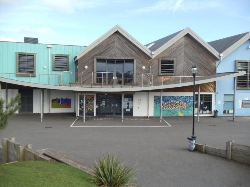 Call to reopen &lsquo;scandal&rsquo; Paignton youth centre