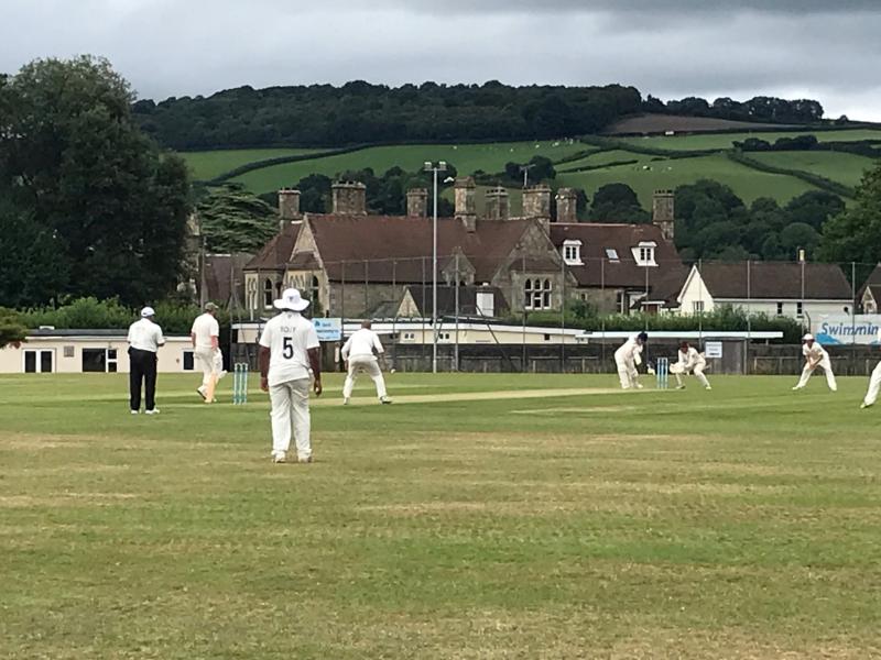 Bradninch and Kentisbeare edge closer to Premier Division title as relegation battles intensify