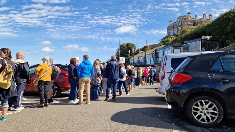 Hundreds demand protection for Brixham beauty spot car park