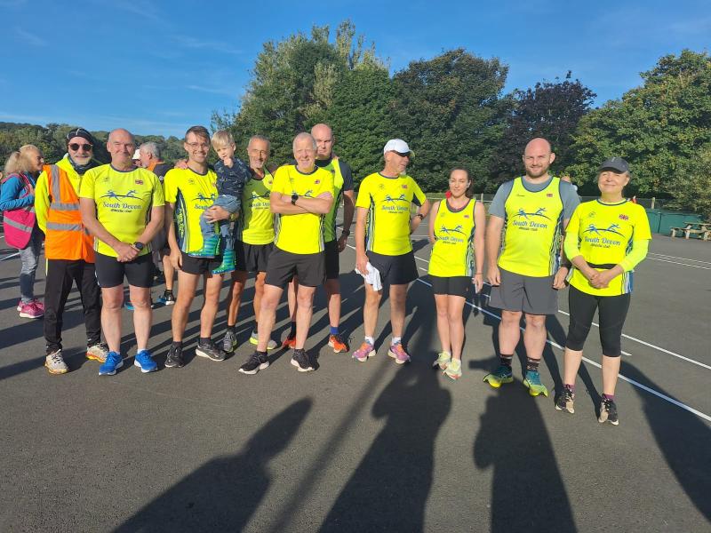 Runners from South Devon Athletics Club