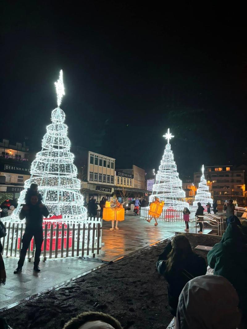 Christmas arrives with Bay of deLIGHTS! 