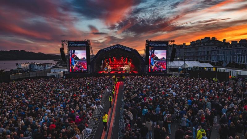 James, Pendulum, Snow Patrol, and The Corrs to headline Devon festival