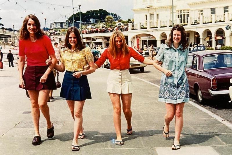 Halifax best friends recreate Torquay photo 50 years later