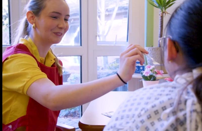 Call for unsung heroes to join hospital mealtime campaign
