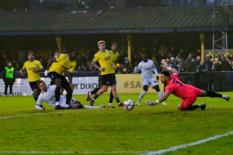 Gulls spurn countless chances at St Albans. Pic from PPAUK