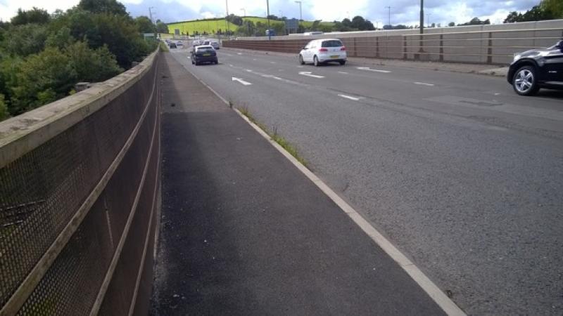 Key South Devon commuter route hit by weeks of delays