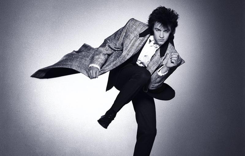 Chart-topping pop icon to bring tour to Torquay