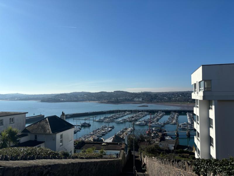 Torquay to receive £20 million neighbourhood boost.