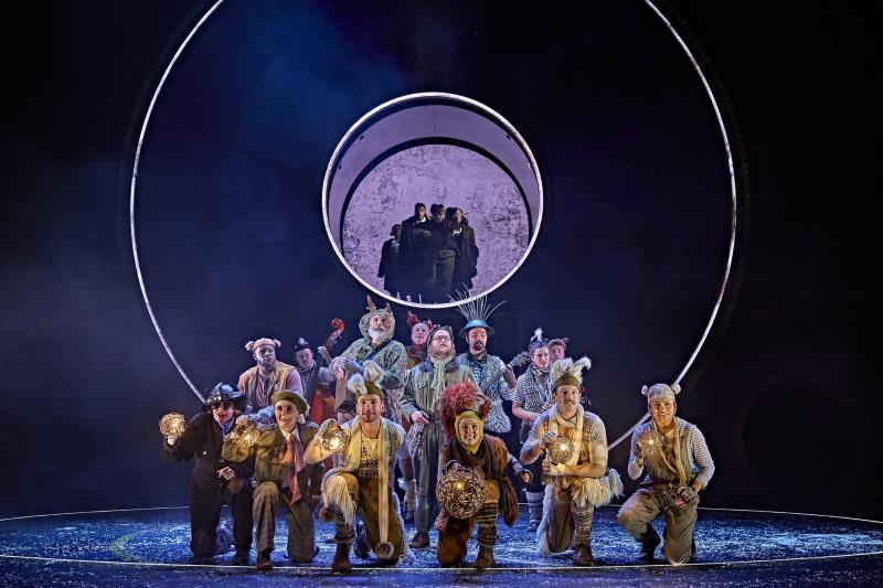 Torbay bound - The Lion, The Witch and The Wardrobe. Photo by Brinkhoff-Moegenburg 
