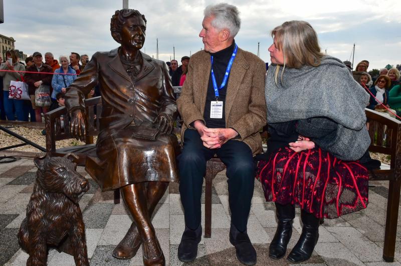 'Did you say something'  Mathew Prichard and Elisabeth Hadley look as if they are in conversation with Dame Agatha Pic miraclePR.com