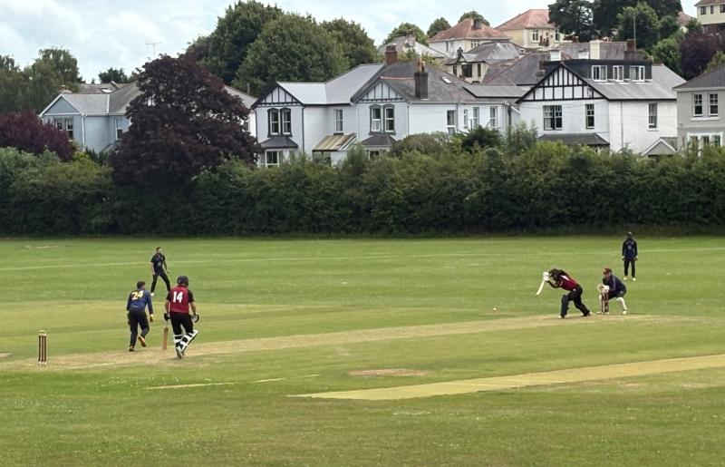 Barton's Tinashe Kamunhukamwe batting during his innings of 93