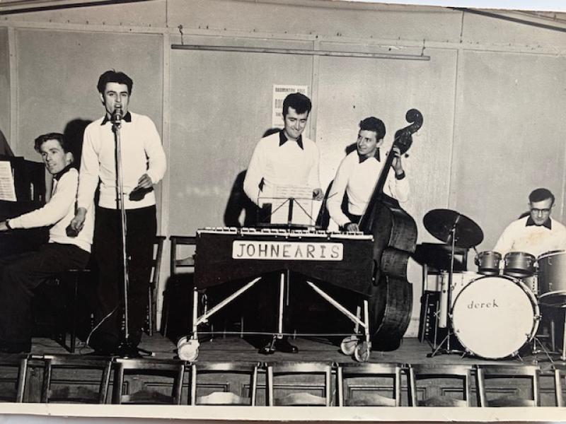 Lionel Digby: Rock around the Bay