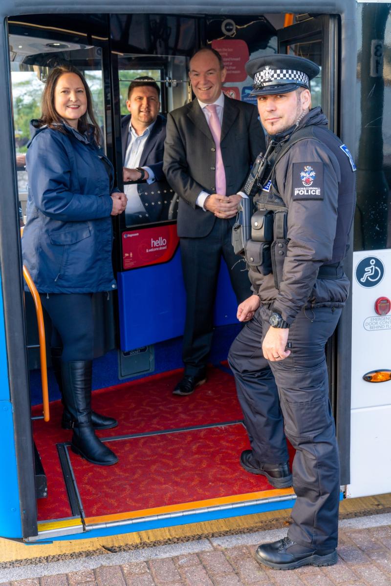 Alison Hernandez: Night buses are back