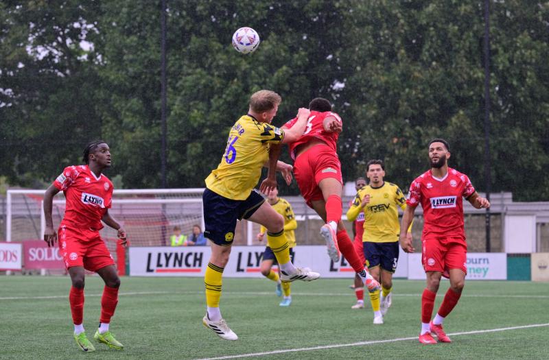 Ed Palmer in defensive mode for TUFC. Pic from PPAUK